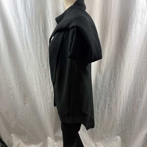 Aritzia Wilfred Classic Black Suit Jacket M - Picture 8 of 10